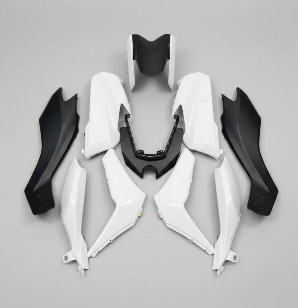 YAMAHA NMAX NMAX FULL BODY 125 GPD125  2025 WHITE AND BLACK